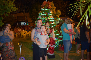 Foto - Natal Feliz 2018 - Entrega da Chave da cidade para o Papai Noel + Banda Sol Maior