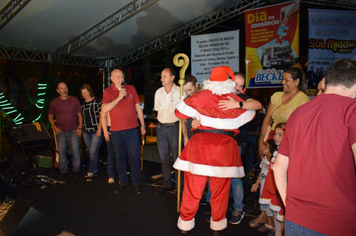 Foto - Natal Feliz 2018 - Entrega da Chave da cidade para o Papai Noel + Banda Sol Maior