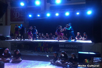 Foto - Noite Cultural