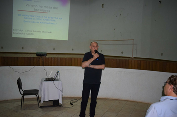 Foto - Palestra aborda os riscos da utilização de agrotóxicos