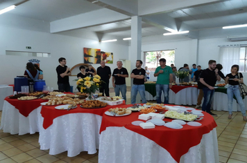 Foto - Palestra Jorge Trevisol - Conhecer  a Si mesmo para Compreeder  os outros