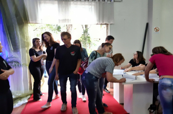 Foto - Palestra Jorge Trevisol - Conhecer  a Si mesmo para Compreeder  os outros