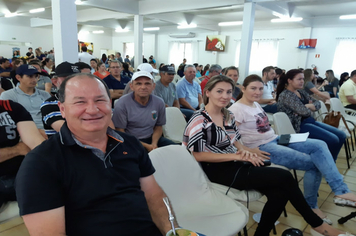 Foto - Palestra Jorge Trevisol - Conhecer  a Si mesmo para Compreeder  os outros