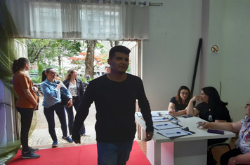 Foto - Palestra Jorge Trevisol - Conhecer  a Si mesmo para Compreeder  os outros