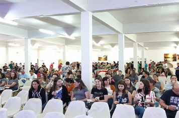 Foto - Palestra Jorge Trevisol - Conhecer  a Si mesmo para Compreeder  os outros