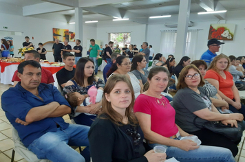 Foto - Palestra Jorge Trevisol - Conhecer  a Si mesmo para Compreeder  os outros