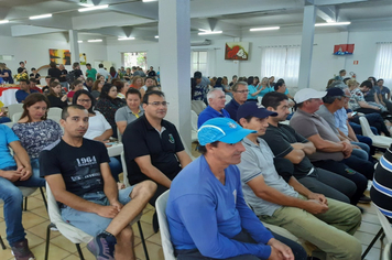 Foto - Palestra Jorge Trevisol - Conhecer  a Si mesmo para Compreeder  os outros