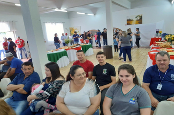 Foto - Palestra Jorge Trevisol - Conhecer  a Si mesmo para Compreeder  os outros