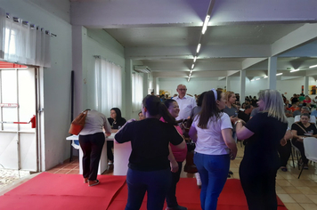 Foto - Palestra Jorge Trevisol - Conhecer  a Si mesmo para Compreeder  os outros