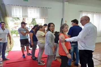 Foto - Palestra Jorge Trevisol - Conhecer  a Si mesmo para Compreeder  os outros