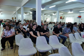 Foto - Palestra Jorge Trevisol - Conhecer  a Si mesmo para Compreeder  os outros