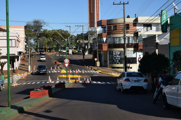 Foto - Pinturas de ruas e Revitalização da Praça de Brinquedos