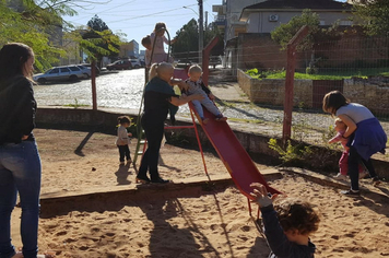 Foto - Pinturas de ruas e Revitalização da Praça de Brinquedos