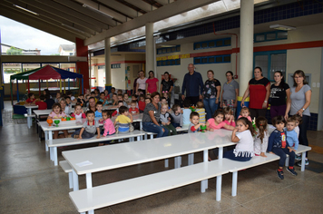 Foto - Prefeito visita EMEI Descobrindo o Saber - ano letivo 2019