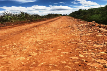 Foto - RECUPERAÇÃO ESTRADAS - 2019