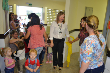 Foto - Reinauguração da Biblioteca da Escola Municipal Descobrindo o Saber - 17/04/2015