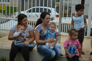 Foto - Reinauguração da Biblioteca da Escola Municipal Descobrindo o Saber - 17/04/2015