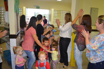 Foto - Reinauguração da Biblioteca da Escola Municipal Descobrindo o Saber - 17/04/2015