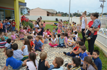 Foto - Reinauguração da Biblioteca da Escola Municipal Descobrindo o Saber - 17/04/2015