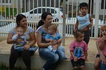 Foto - Reinauguração da Biblioteca da Escola Municipal Descobrindo o Saber - 17/04/2015