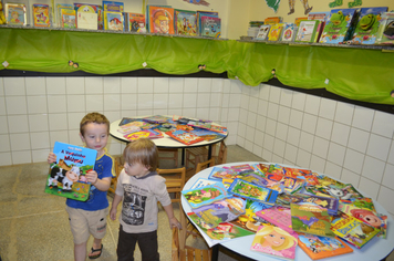 Foto - Reinauguração da Biblioteca da Escola Municipal Descobrindo o Saber - 17/04/2015