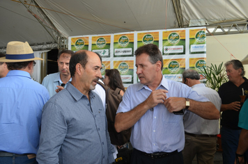 Vice-Prefeito Valdir Machado Soares participa da abertura da ExpoAgro Cotricampo