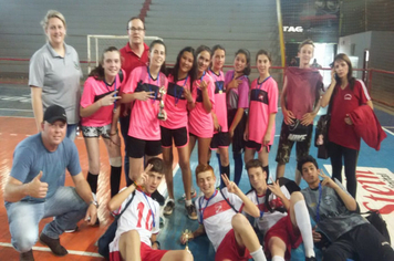 Alunos da Escola Ayrton Senna participam do Torneio de integração na modalidade de Futsal