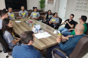 MISSIONÁRIOS EVANGÉLICOS EM VISITA AO MUNICÍPIO PARTICIPAM DE ENCONTRO NA PREFEITURA