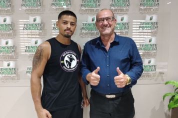 ATLETA PORTELENSE SE PREPARA PARA MAIS UMA LUTA DE MUAY THAI