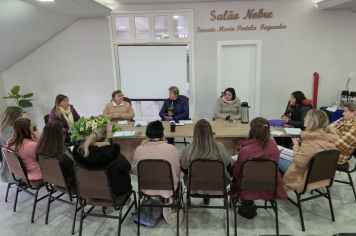 REUNIÕES DISCUTEM RECESSO, CENSO ESCOLAR E FESTA JUNINA EM TENENTE PORTELA
