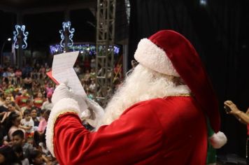 CHEGADA DO PAPAI NOEL MARCOU OS FESTEJOS NATALINOS EM TENENTE PORTELA