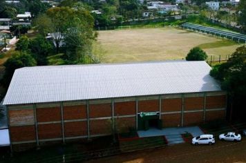 PORTELA 66 ANOS: APÓS REVITALIZAÇÃO, GINÁSIO DE MIRAGUAI É NOVAMENTE ENTREGUE A COMUNIDADE