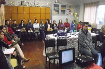 Escola Ayrton Senna realizou planejamento dos projetos do Programa A União Faz A Vida
