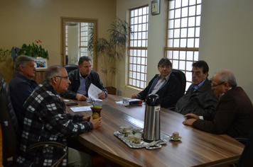 Comissão do Proetanol-RS/Bioenergias visita prefeito em exercício Nelcindo Galli