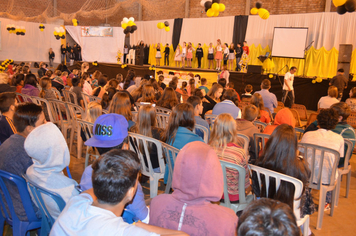 I Mostra Cultural Cooperativa apresentou projetos e talentos de alunos da rede municipal