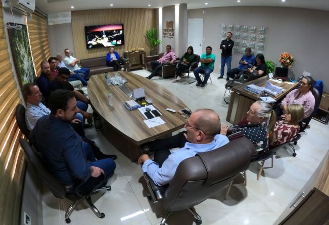 CURSO DE MEDICINA: LIDERANÇAS REGIONAIS CONFIRMAM APOIO AO PROJETO DE TENENTE PORTELA