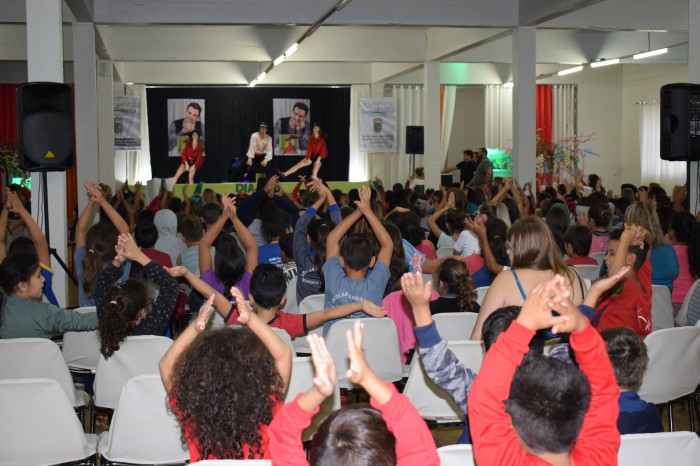 Dia do Livro infantil é celebrado em Tenente Portela