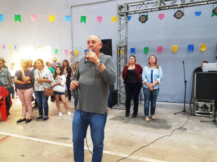 Escola Municipal Ayrton Senna realiza Festa Junina