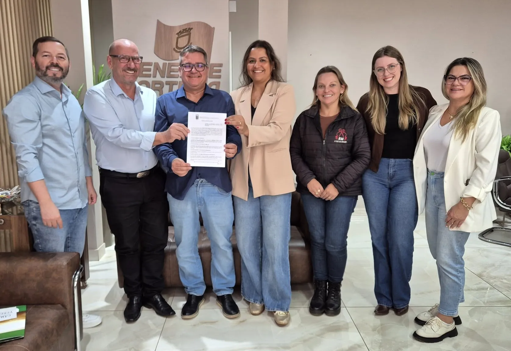 CONVÊNIO ASSEGURA INVESTIMENTO E FORTALECE A RÁDIO MUNICIPAL DE TENENTE PORTELA