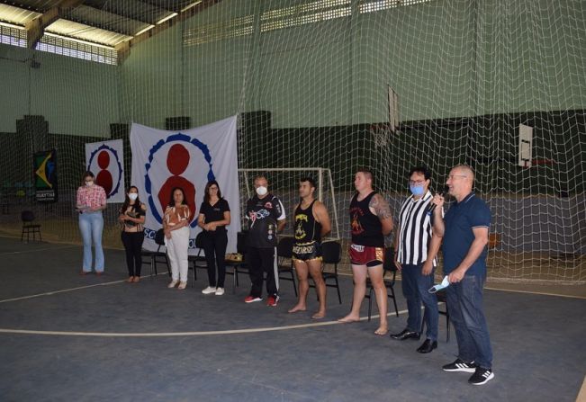 TENENTE PORTELA SEDIOU O 1º WORKSHOP DE MUAY THAI