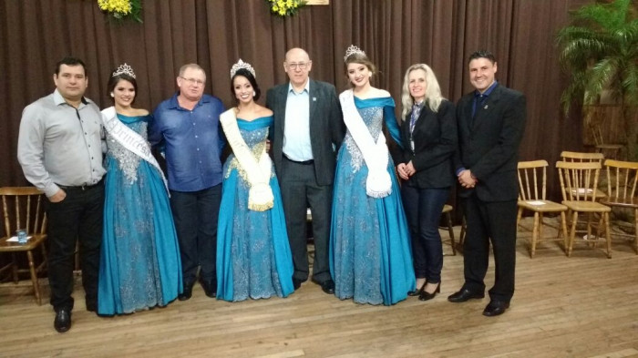 Prefeito Clairton Carboni participa da cerimônia de abertura da 14ª FEICAP 