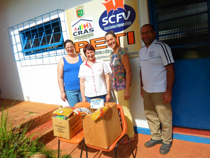 CRAS realiza entrega de alimentos aos programas assistenciais
