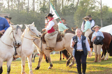 Foto - 72º Distribuição Chama Crioula 2019 - Parque Aguas do Moconá