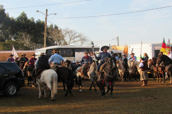Foto - 72º Distribuição Chama Crioula 2019 - Parque Aguas do Moconá