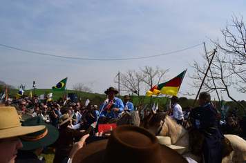 Foto - 72º Distribuição Chama Crioula 2019 - Parque Aguas do Moconá
