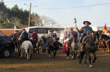 Foto - 72º Distribuição Chama Crioula 2019 - Parque Aguas do Moconá