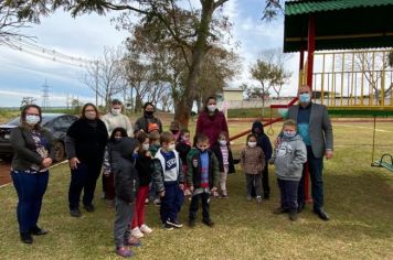 Foto - INAUGURAÇÃO PRACINHA INFANTIL - BAIRRO RUBINO MARRONI