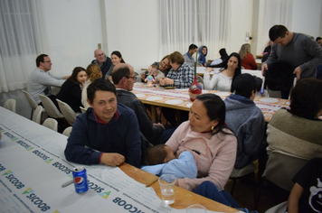 Foto - 7º Jantar Comemorativo ao Aniversário do Município /  Escolas Municipais Arcelino S. Bueno e Tenente Portela