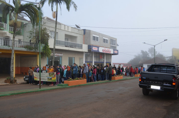 Foto - Abertura da Semana do Meio Ambiente com caminhada pelas ruas da cidade
