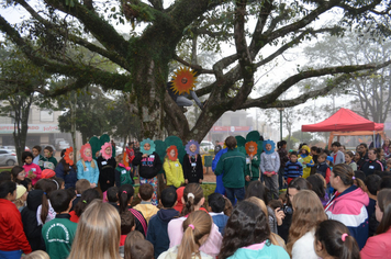 Foto - Abertura da Semana do Meio Ambiente com caminhada pelas ruas da cidade